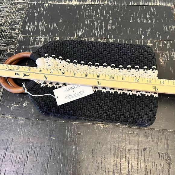 Laude the Label Mini Macramé Bag with Wooden Handles - Picture 6 of 9